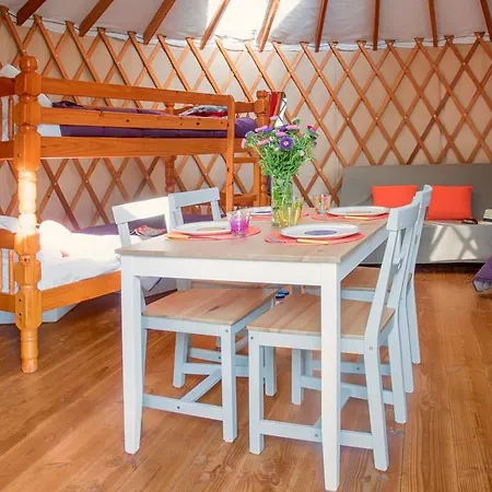 Le Beauvillage 3*